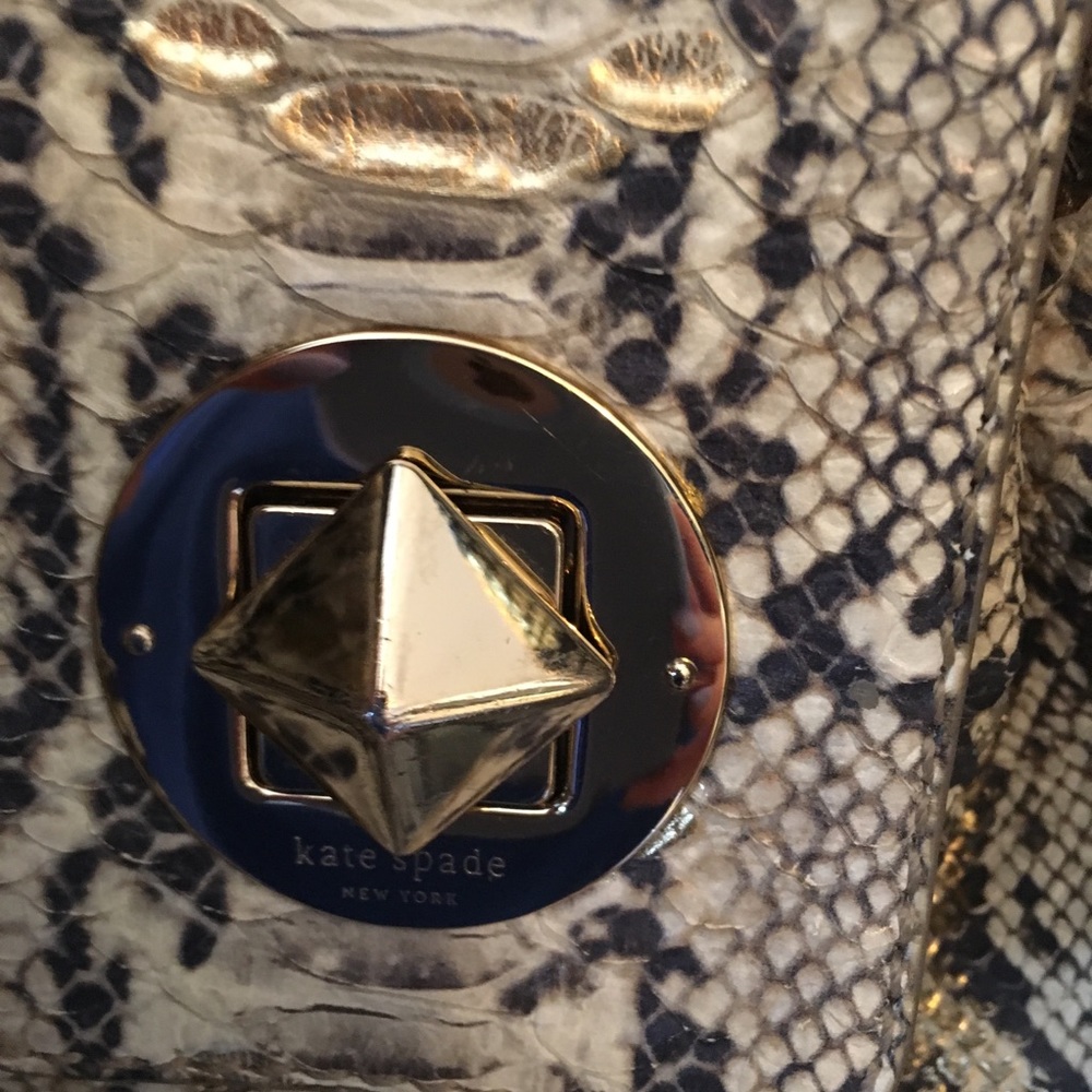 kate ♠️ spade snake embossed handbag with dust bag - Picture 2 of 8